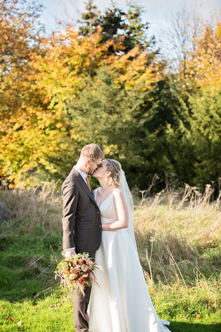 Calcot-Manor-_-Helen-&-Russel-_-Blooming-Photography-(55-of-102)