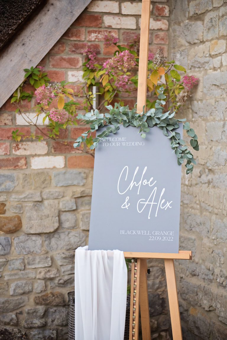 Blackwell-Grange-Blooming-Photography-Chloe-Alex-1-of-97_FpXrwAcq