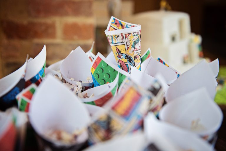 Wedding breakfast confetti details. Comic.