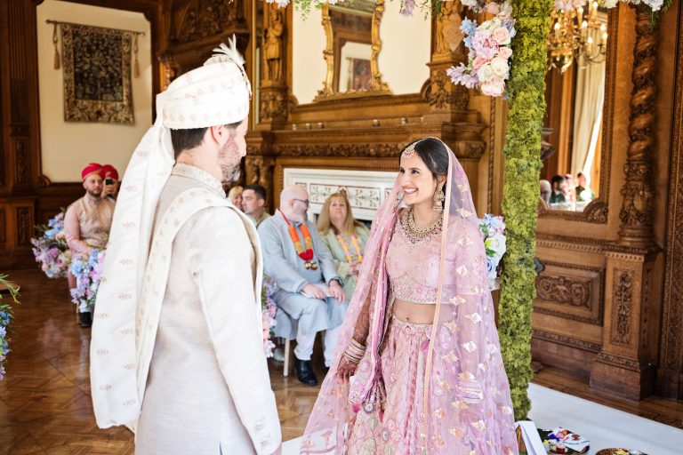 Hindu wedding ceremony Manor By The Lake